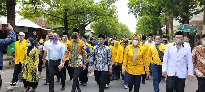 Pasangan DADI Log March ke KPU, Lindra: Masyarakat Merindukan Pembangunan yang Merata dan Berkeadilan