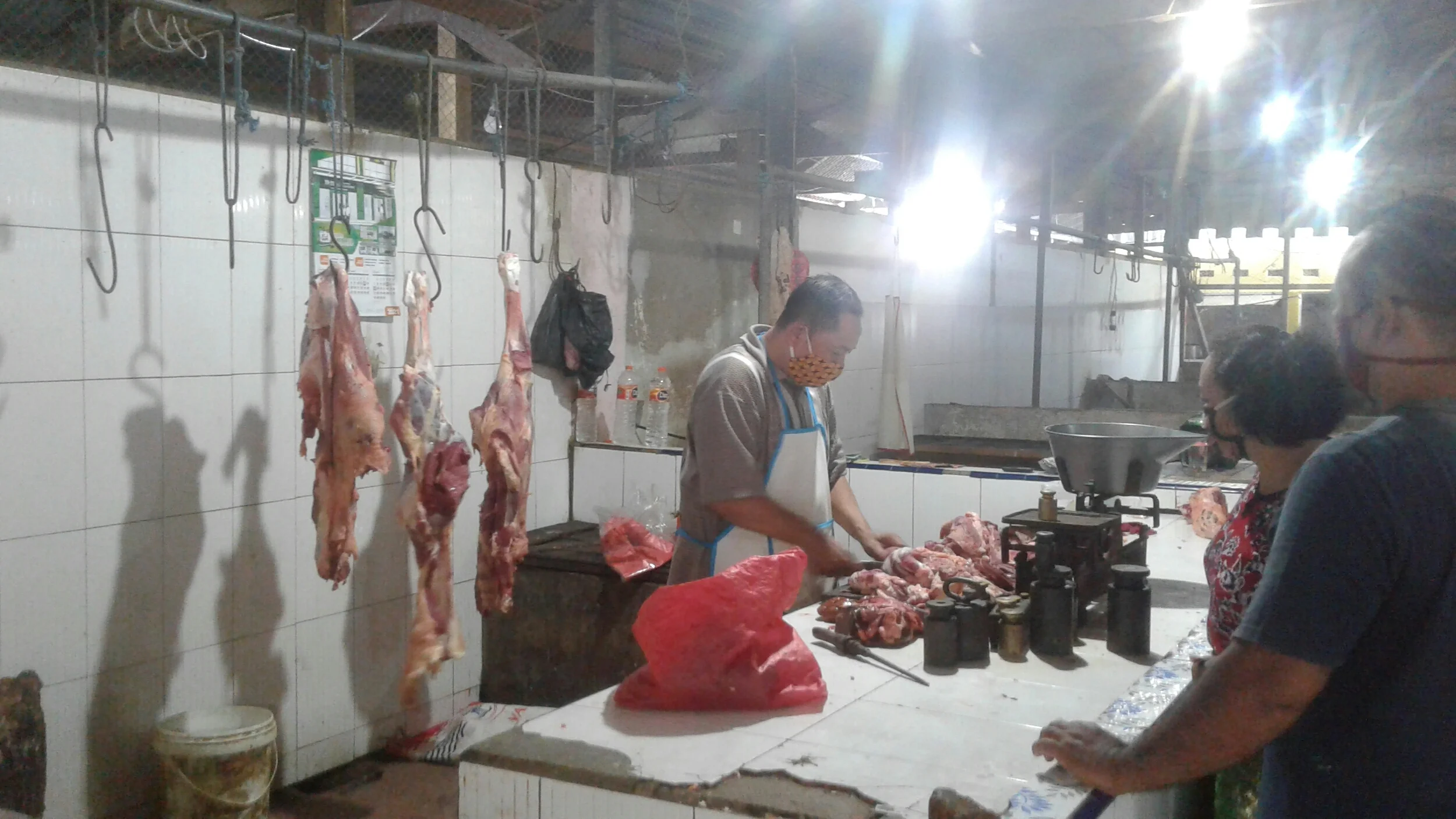 Harga Daging Sapi di Tuban Stabil, Pedagang Keluhkan Sepinya Pembeli