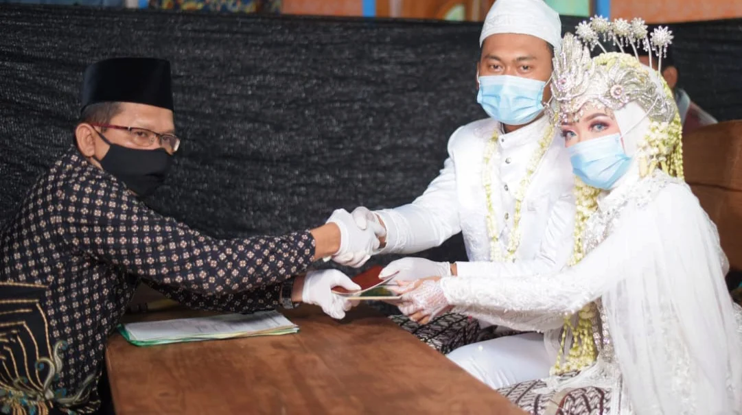 PPKM Darurat Bikin 60 Calon Pengantin di Tuban Tunda Pernikahan, Gegara Wajib Tes Antigen