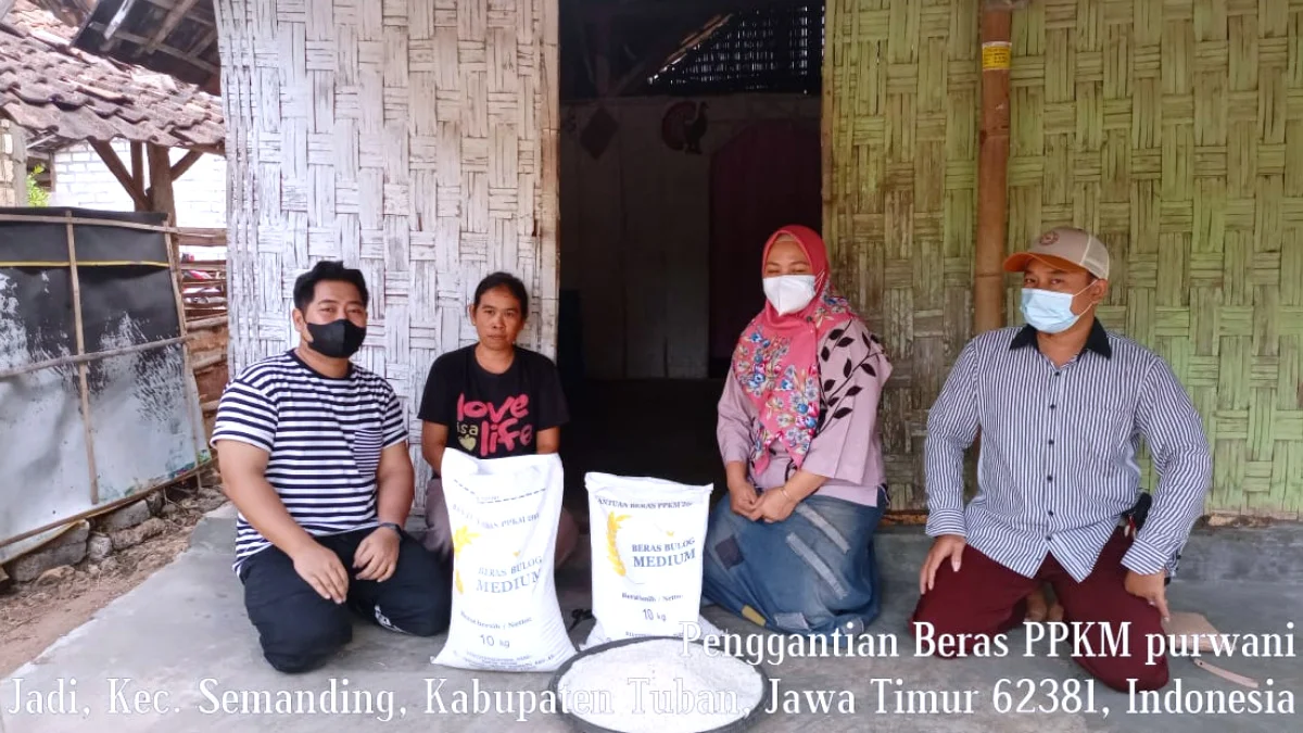 Respon Cepat Bulog Tangani Keluhan Penerima Bansos Beras Berkutu di Tuban