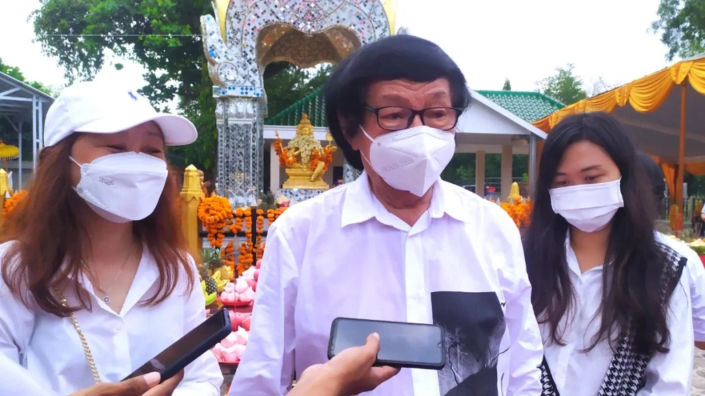 Penuh Khidmat, Umat Khonghucu Klenteng Tuban Gelar HUT ke 2 Patung Dewa Empat Muka