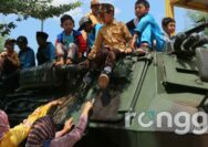 Pameran Alutsista TNI-AD di Tuban, Disambut Antusias Pelajar SD