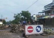 Tenggat Kurang dari Sebulan, Progress Jembatan Perbon Tuban Baru Capai 50 Persen