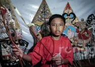 Naufal, Dalang Cilik Asal Bojonegoro Gemar Wayang Sejak Usia 10 Bulan