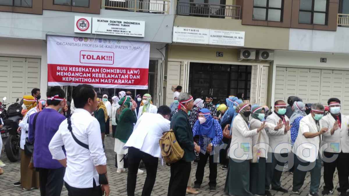 RUU Kesehatan Omnibus Law Ditolak Organisasi Profesi Kesehatan di Tuban