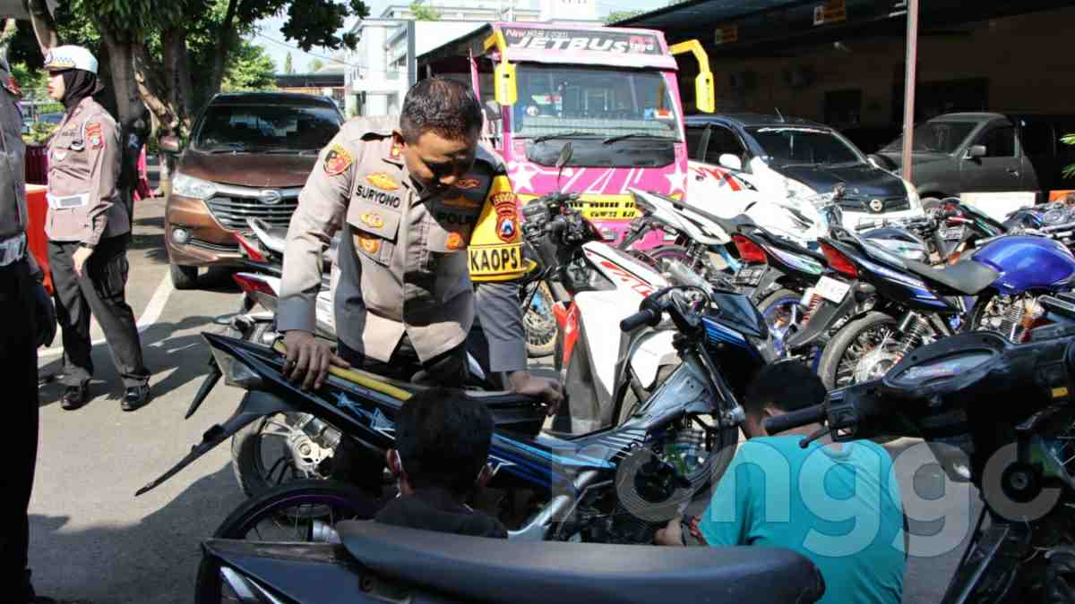 118 Sepeda Motor dan 4 Kendaraan Tayo Ditilang Polisi Tuban