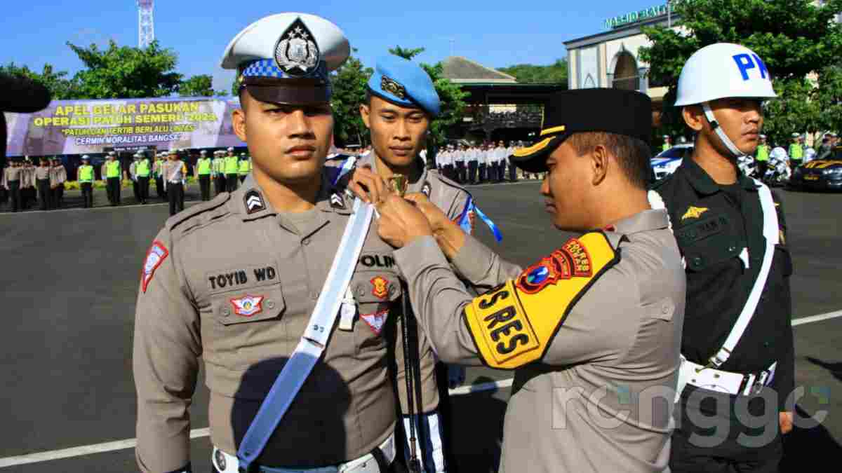 Operasi Patuh Semeru, Polres Tuban Terapkan Tilang Manual dan Elektronik