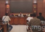 Kepala Kesbangpol Tuban Klaim Semua Baliho Calon Petahana di Kantor Dinas Sudah Dicopot