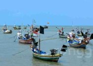 Tersandera Ribetnya Urus Izin Berlayar, Nelayan Pasrah