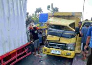 Dua Truk Adu Banteng di Ringroad Tuban, Tiga Luka-Luka