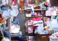 Belum Kelar Urusan Elpiji, Kini Harga Plastik di Tuban Ikut Mahal dan Langka