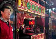 Pura-pura Sembahyang, Patung Dewa di Kwan Sing Bio Tuban Nyaris Dicuri