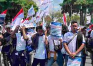 Buruh di Tuban Sebut Aturan Baru Soal Tenaga Alih Daya Sebagai Jebakan Batman